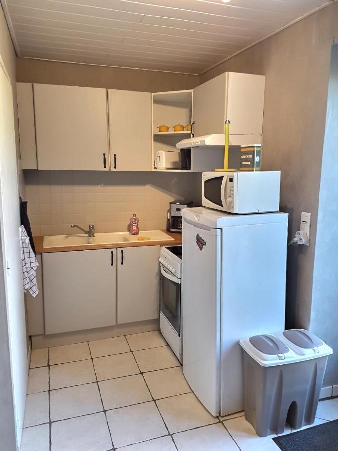 Gites de la Bonaudrie Combrand Extérieur photo
